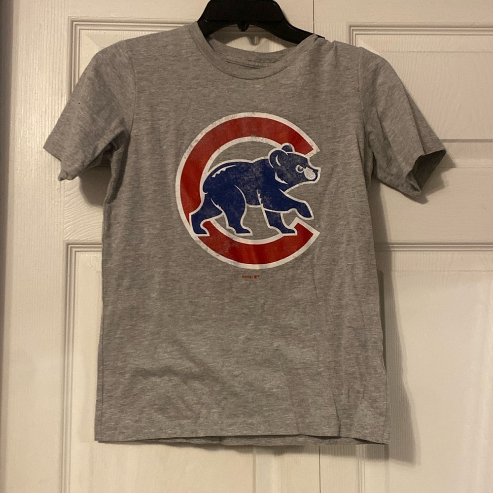 -Chicago bears tee
